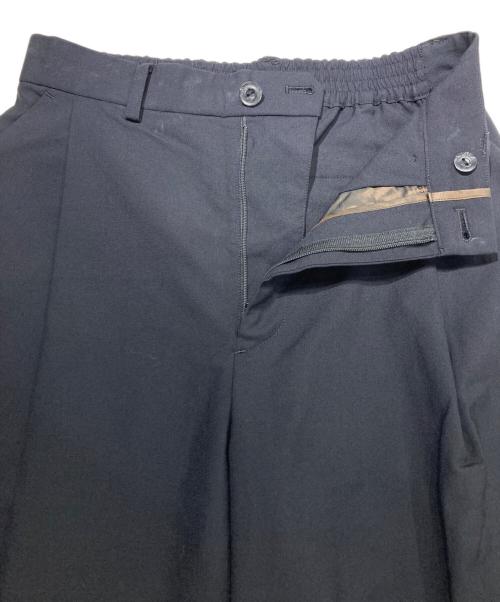 KANATA（カナタ）KANATA (カナタ) One Tack Wide Pants ネイビーの古着・服飾アイテム