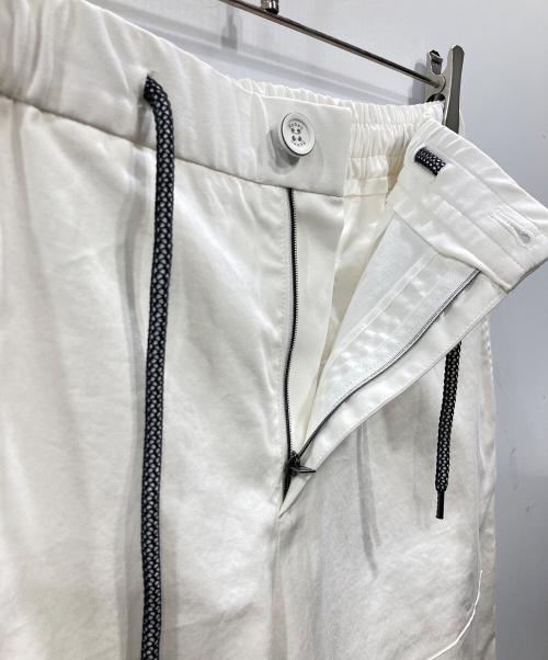 HERNO（ヘルノ）HERNO (ヘルノ) イージーダブルニーパンツ ホワイト サイズ:Ｓの古着・服飾アイテム