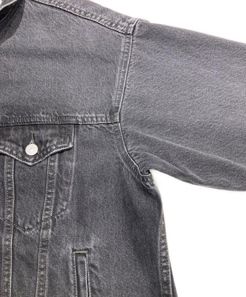 LEVI'S（リーバイス）LEVI'S (リーバイス) UNIVERSAL MONSTERSデニムジャケット ブラック サイズ:Ｓの古着・服飾アイテム