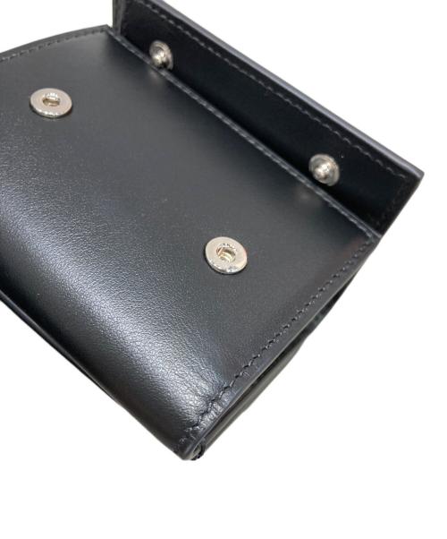 Acne studios（アクネ ストゥディオズ）Acne studios (アクネ ストゥディオズ) 3つ折りレザーウォレット ブラックの古着・服飾アイテム