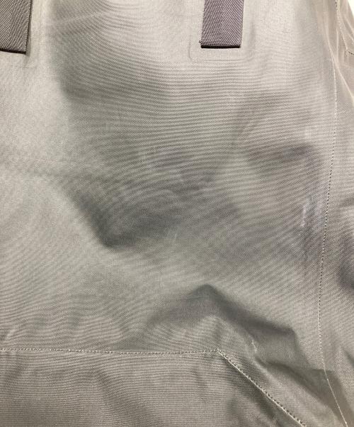 ARC'TERYX VEILANCE（アークテリクスヴェイランス）ARC'TERYX VEILANCE (アークテリクスヴェイランス) SEQUE セグエ トートバッグ ブラックの古着・服飾アイテム