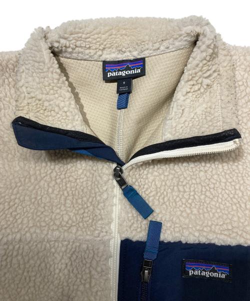 Patagonia（パタゴニア）Patagonia (パタゴニア) Classic Retro-X Jacket アイボリー サイズ:Sの古着・服飾アイテム