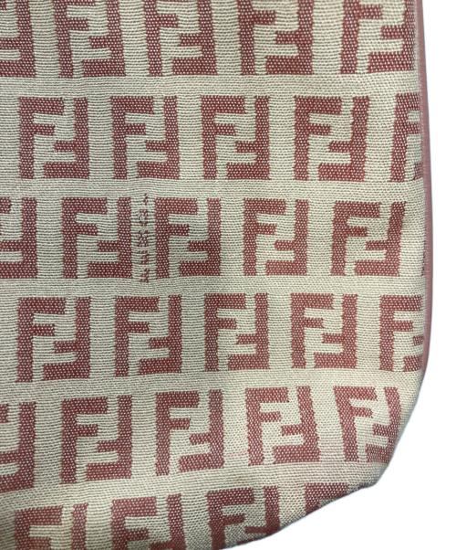 FENDI（フェンディ）FENDI (フェンディ) ズッキーノ キャンバス ショルダーバッグ ピンクの古着・服飾アイテム