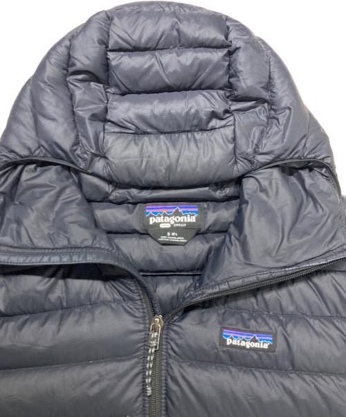 Patagonia（パタゴニア）Patagonia (パタゴニア) メンズ・ダウン・セーター・フーディ ネイビー サイズ:Sの古着・服飾アイテム