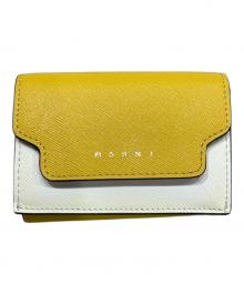 MARNI（マルニ）の古着「サフィアーノレザー 三つ折り財布」｜イエロー