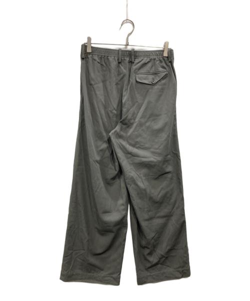 MARKAWARE（マーカウェア）MARKAWARE (マーカウェア) Triple Pleated Easy Trousers 60/2オーガニック強燃ボイル3/2ツイル グリーン サイズ:1の古着・服飾アイテム