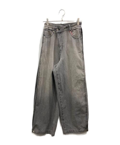 MAISON SPECIAL（メゾンスペシャル）MAISON SPECIAL (メゾンスペシャル) Side-Tuck Cocoon Denim Pants(サイドタックコクーンデニムパンツ) ブラック×グレー サイズ:36の古着・服飾アイテム