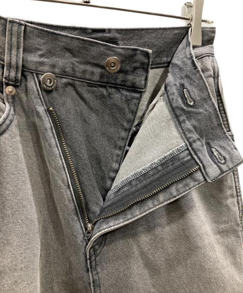 MAISON SPECIAL（メゾンスペシャル）MAISON SPECIAL (メゾンスペシャル) Side-Tuck Cocoon Denim Pants(サイドタックコクーンデニムパンツ) ブラック×グレー サイズ:36の古着・服飾アイテム