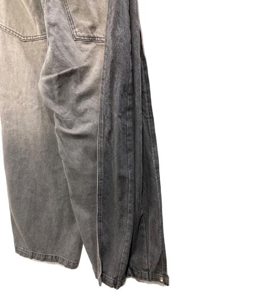 MAISON SPECIAL（メゾンスペシャル）MAISON SPECIAL (メゾンスペシャル) Side-Tuck Cocoon Denim Pants(サイドタックコクーンデニムパンツ) ブラック×グレー サイズ:36の古着・服飾アイテム