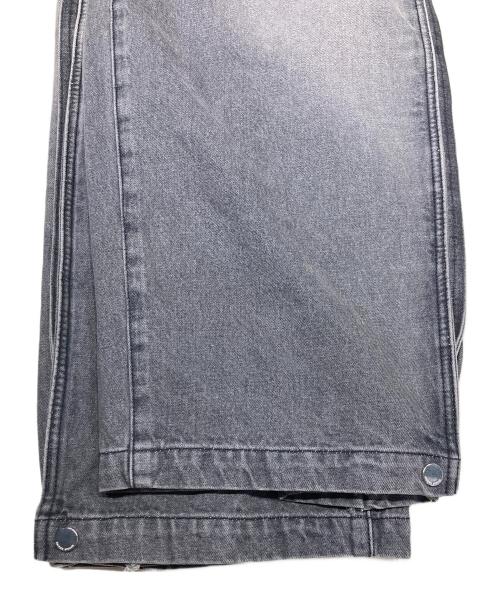 MAISON SPECIAL（メゾンスペシャル）MAISON SPECIAL (メゾンスペシャル) Side-Tuck Cocoon Denim Pants(サイドタックコクーンデニムパンツ) ブラック×グレー サイズ:36の古着・服飾アイテム