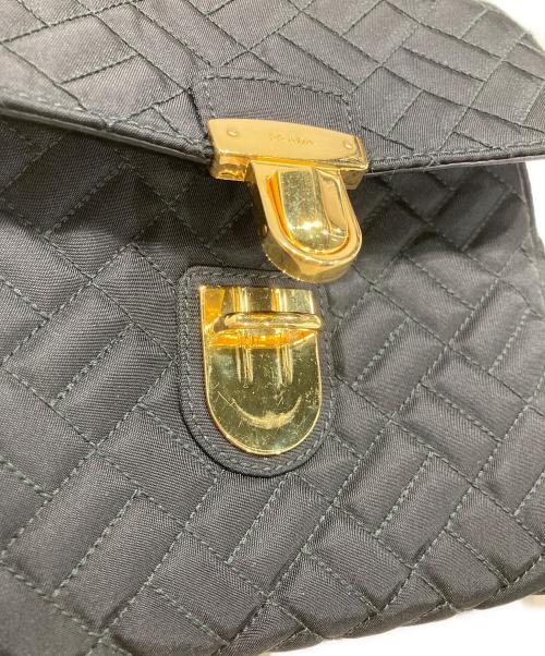 PRADA（プラダ）PRADA (プラダ) キルティングチェーンショルダーバッグ ブラックの古着・服飾アイテム