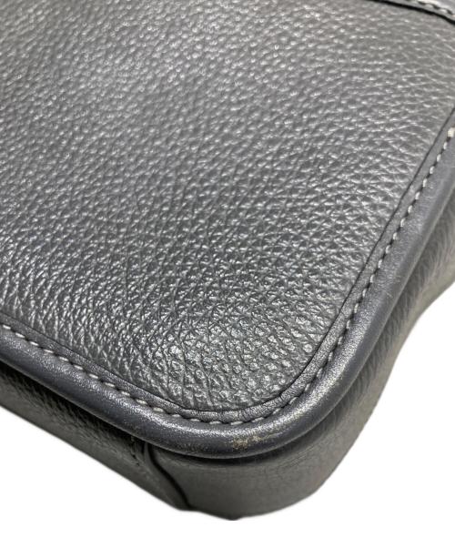 COACH（コーチ）COACH (コーチ) ワイアット クロスボディ グレーの古着・服飾アイテム