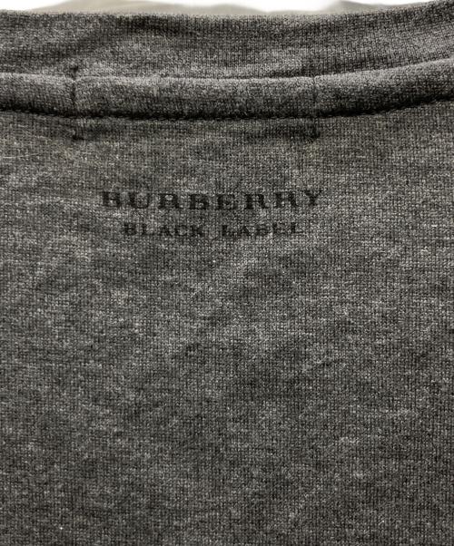 BURBERRY BLACK LABEL（バーバリーブラックレーベル）BURBERRY BLACK LABEL (バーバリーブラックレーベル) メガチェック Vネックカットソー グレー サイズ:3の古着・服飾アイテム
