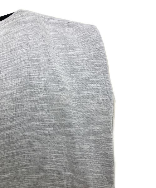 MM6 Maison Margiela（エムエムシックスメゾンマルジェラ）MM6 Maison Margiela (エムエムシックスメゾンマルジェラ) スウェットライク スリーブレストップス グレー サイズ:Sの古着・服飾アイテム