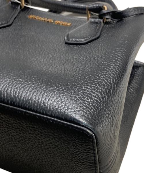 MICHAEL KORS（マイケルコース）MICHAEL KORS (マイケルコース) Camille スモール ペブルドレザー サッチェル ブラックの古着・服飾アイテム
