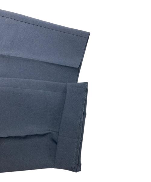 KUMIKYOKU（クミキョク）KUMIKYOKU (クミキョク) オシャクロス テーパードパンツ グレー サイズ:6の古着・服飾アイテム
