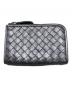 BOTTEGA VENETA（ボッテガベネタ）の古着「イントレチャート カードケース」｜シルバー