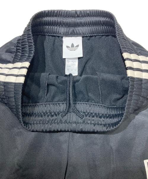 adidas Originals（アディダスオリジナル）adidas Originals (アディダスオリジナル) oasis (オアシス) Tour Firebird Track Pants ブラック サイズ:SIZE Lの古着・服飾アイテム