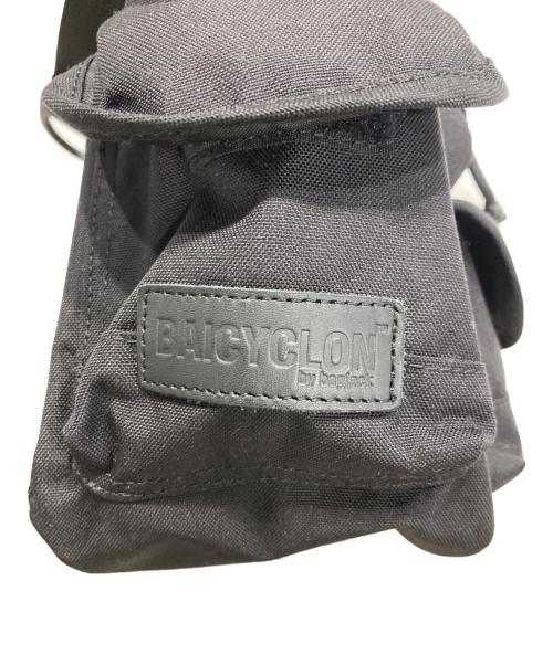 BAICYCLON by Bagjack（バイシクロンバイバッグジャック）BAICYCLON by bagjack (バイシクロンバイバッグジャック) マルチポケットクロスボディー ブラックの古着・服飾アイテム