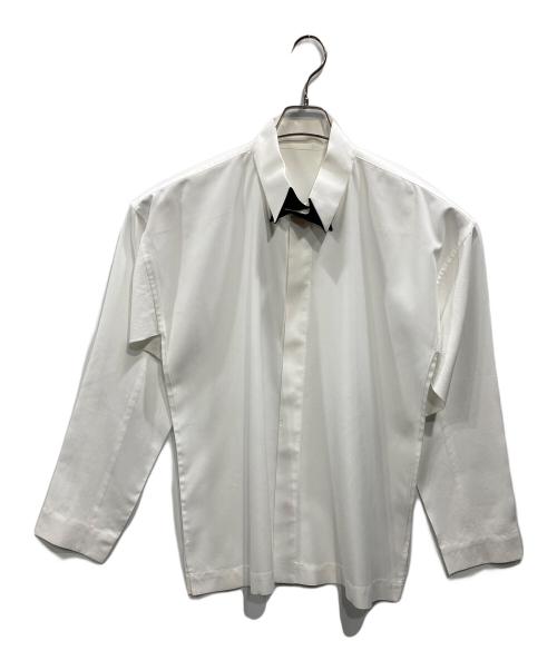 HOMME PLISSE ISSEY MIYAKE（オム プリッセ イッセイ ミヤケ）HOMME PLISSE ISSEY MIYAKE (オム プリッセ イッセイ ミヤケ) BOW-TIE PRESS SHIRT ホワイト サイズ:SIZE 2の古着・服飾アイテム