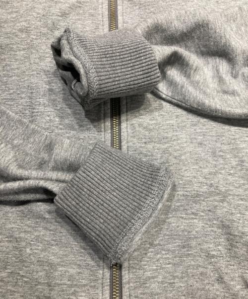 BURBERRY BLACK LABEL（バーバリーブラックレーベル）BURBERRY BLACK LABEL (バーバリーブラックレーベル) ホースワッペン ジップアップスウェット グレー サイズ:2の古着・服飾アイテム