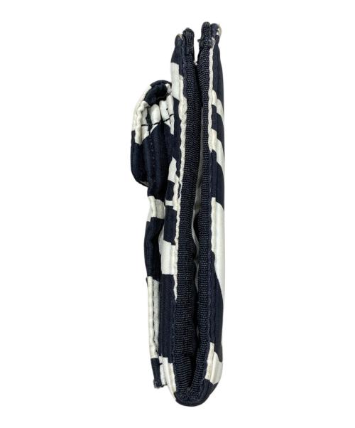 HEAD PORTER（ヘッドポーター）HEAD PORTER (ヘッドポーター) 2つ折り財布 ホワイト×ブラックの古着・服飾アイテム