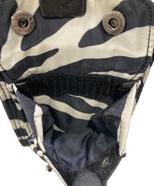 HEAD PORTER（ヘッドポーター）HEAD PORTER (ヘッドポーター) 2つ折り財布 ホワイト×ブラックの古着・服飾アイテム