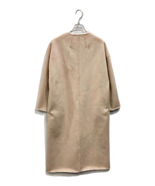 HER LIP TO（ハーリップトゥ）Her lip to (ハーリップトゥ) Faux Fur Reversible Coat ホワイト×ベージュ サイズ:Mの古着・服飾アイテム