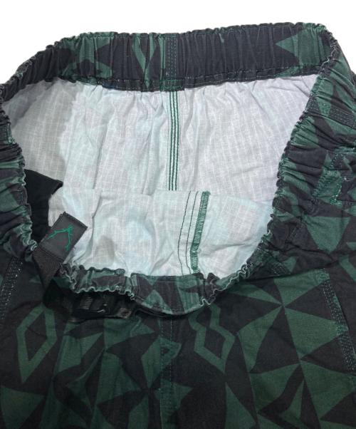 South2 West8（サウスツー ウエストエイト）South2 West8 (サウスツー ウエストエイト) Belted C.S.Pant - Cotton Ripstop / Printed ブラック×グリーン サイズ:Lの古着・服飾アイテム