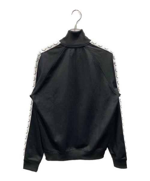 FRED PERRY（フレッドペリー）FRED PERRY (フレッドペリー) Taped Track Jacket ブラック×ホワイト サイズ:Mの古着・服飾アイテム