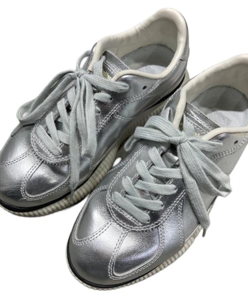 Onitsuka Tiger（オニツカタイガー）Onitsuka Tiger (オニツカタイガー) DELECITY シルバー サイズ:23.5cmの古着・服飾アイテム