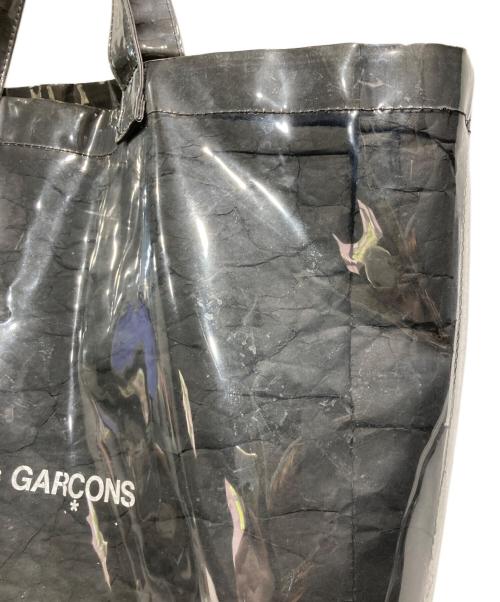 COMME des GARCONS（コムデギャルソン）COMME des GARCONS (コムデギャルソン) PVCトートバッグ BLACK MARKET(ピーブイシートートバッグ ブラック マーケット） ブラックの古着・服飾アイテム