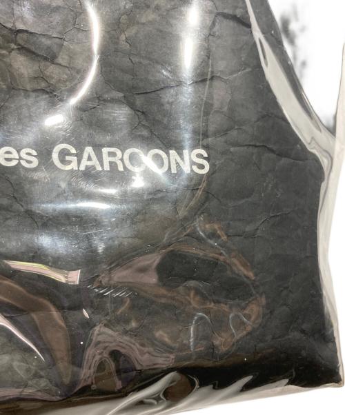 COMME des GARCONS（コムデギャルソン）COMME des GARCONS (コムデギャルソン) PVCトートバッグ BLACK MARKET(ピーブイシートートバッグ ブラック マーケット） ブラックの古着・服飾アイテム