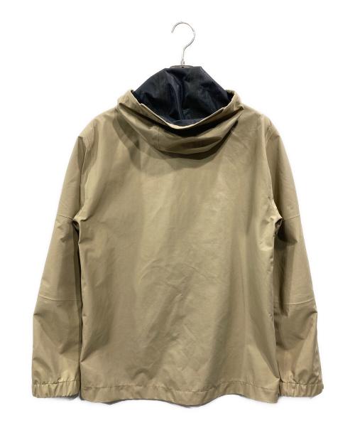 LACOSTE（ラコステ）LACOSTE (ラコステ) モダンファンクショナルレトロマウンテンパーカ ベージュ サイズ:Mの古着・服飾アイテム