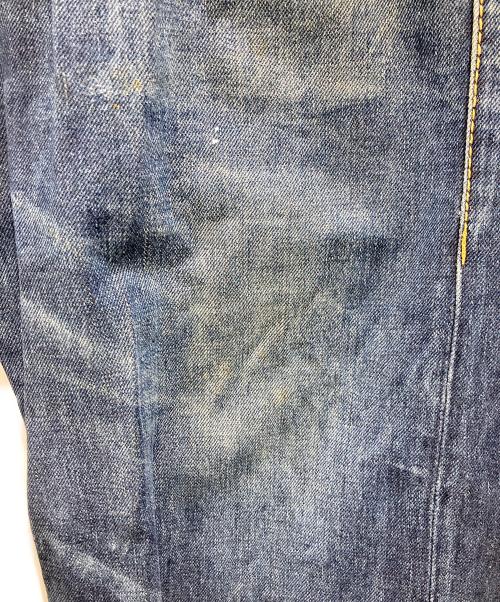 LEVI'S（リーバイス）LEVI'S (リーバイス) 902-10 シンチバック デニムパンツ インディゴ サイズ:33の古着・服飾アイテム