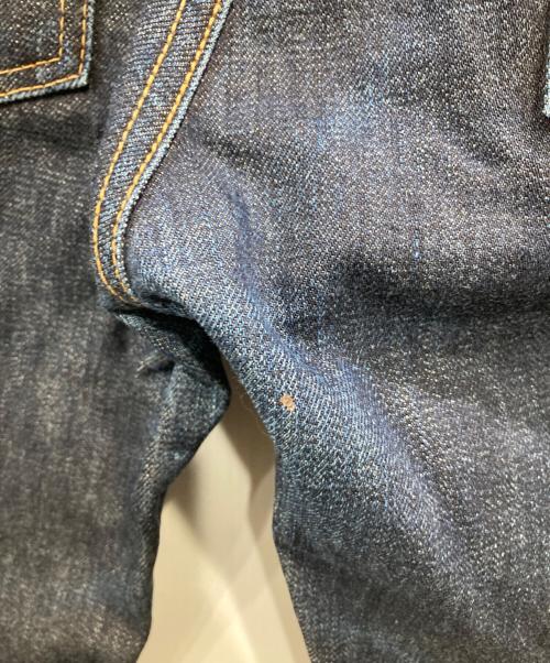 MOMOTARO JEANS（桃太郎ジーンズ）MOMOTARO JEANS (桃太郎ジーンズ) 出陣 タイトフィット ベルカット デニムパンツ インディゴ サイズ:36の古着・服飾アイテム