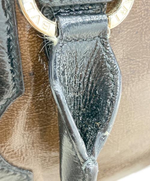 BVLGARI（ブルガリ）BVLGARI (ブルガリ) パレンテシエナメルハンドバッグ ブラックの古着・服飾アイテム