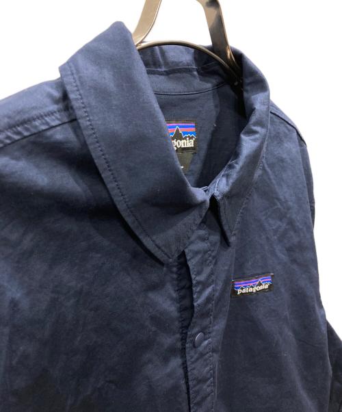 Patagonia（パタゴニア）Patagonia (パタゴニア) メンズ・ライトウェイト・オールウェア・アンラインド・ジャケット ニューネイビー サイズ:Mの古着・服飾アイテム
