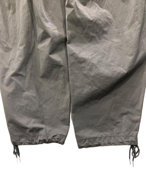H BEAUTY&YOUTH（エイチ ビューティー&ユース）H BEAUTY&YOUTH (エイチ ビューティー&ユース) CARGO PANTS ブラック サイズ:Mの古着・服飾アイテム