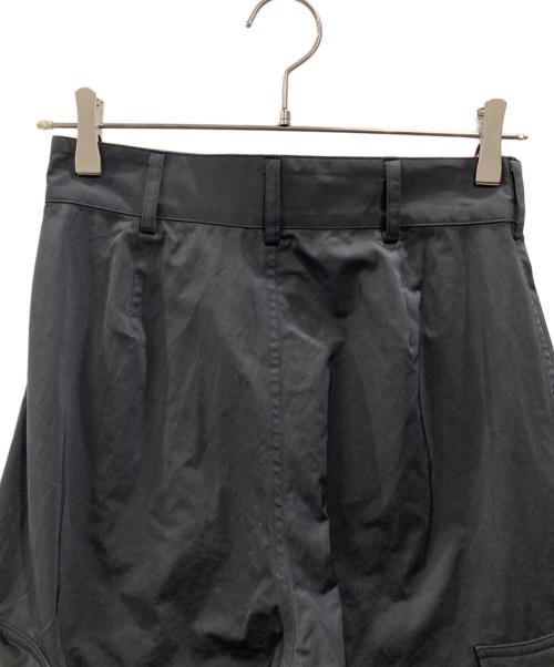 H BEAUTY&YOUTH（エイチ ビューティー&ユース）H BEAUTY&YOUTH (エイチ ビューティー&ユース) CARGO PANTS ブラック サイズ:Mの古着・服飾アイテム