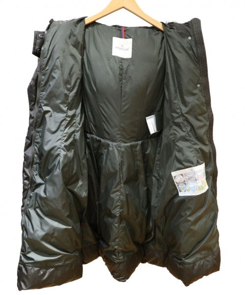 MONCLER（モンクレール）MONCLER (モンクレール) ダウンコート カーキ サイズ:Oの古着・服飾アイテム