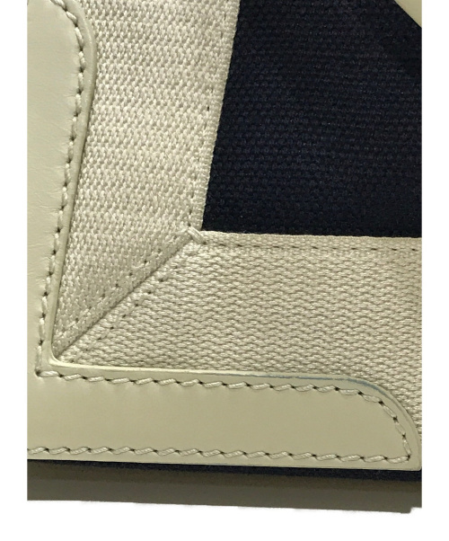 BALENCIAGA（バレンシアガ）BALENCIAGA (バレンシアガ) キャンバスバッグ ネイビーの古着・服飾アイテム