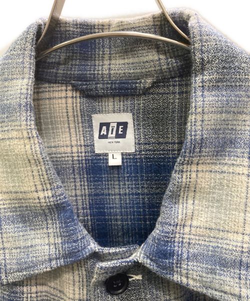 AiE（エーアイイー）AiE (エーアイイー) PRS Shirt Cotton Shadow Plaid ブルー サイズ:Lの古着・服飾アイテム