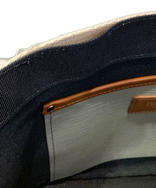 Breath TOPKAPI（ブレストプカピ）Breath TOPKAPI (ブレストプカピ) リプル スリム ミニショルダーバッグ グリーンの古着・服飾アイテム