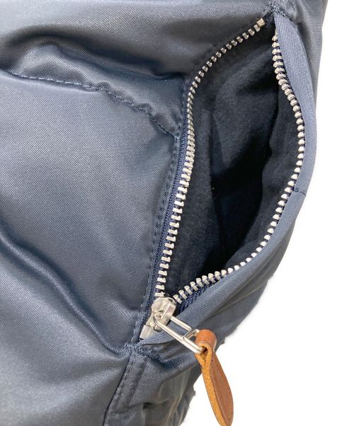 eYe COMME des GARCONS JUNYAWATANABE MAN（アイ コム デ ギャルソン ジュンヤ ワタナベ マン）eYe COMME des GARCONS JUNYAWATANABE MAN (アイ コム デ ギャルソン ジュンヤ ワタナベ マン) LEVI'S (リーバイス) ナイロンベスト ネイビー サイズ:XSの古着・服飾アイテム