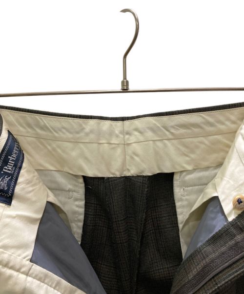 Burberry's（バーバリーズ）Burberry's (バーバリーズ) ウール２タックパンツ グレー サイズ:88の古着・服飾アイテム