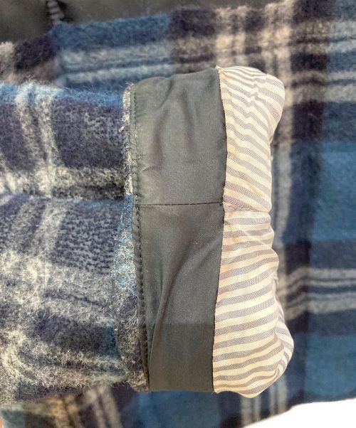 MONCLER GAMME BLEU（モンクレール ガム ブルー）MONCLER GAMME BLEU (モンクレール ガム ブルー) ウール切替ダウンジャケット ネイビーの古着・服飾アイテム