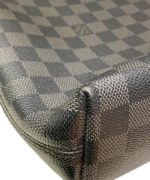 LOUIS VUITTON（ルイ ヴィトン）LOUIS VUITTON (ルイ ヴィトン) ショルダーバッグ ブラックの古着・服飾アイテム