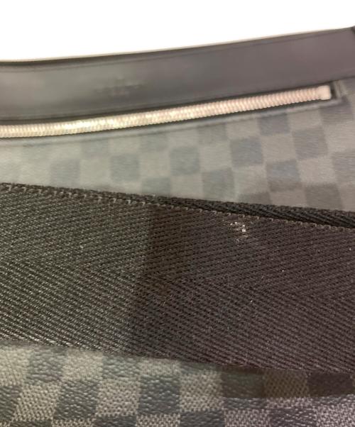 LOUIS VUITTON（ルイ ヴィトン）LOUIS VUITTON (ルイ ヴィトン) ショルダーバッグ ブラックの古着・服飾アイテム