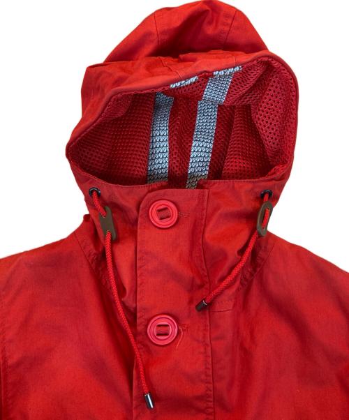 eYe COMME des GARCONS JUNYAWATANABE MAN（アイ コム デ ギャルソン ジュンヤ ワタナベ マン）eYe COMME des GARCONS JUNYAWATANABE MAN (アイ コム デ ギャルソン ジュンヤ ワタナベ マン) ARKAIR (アークエアー) マウンテンパーカー レッド サイズ:XSの古着・服飾アイテム